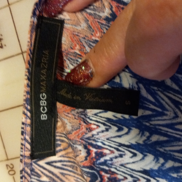 BCBG MAXAZRIA Sleeveless waterfall high low tunic - Picture 5 of 5